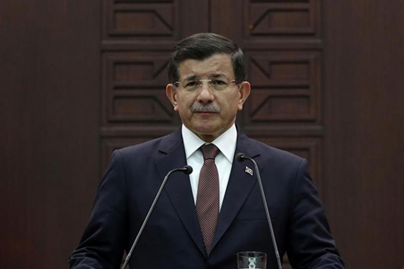 Ahmet Davutoğlu Yeniden AK Parti Genel Başkanı seçildi